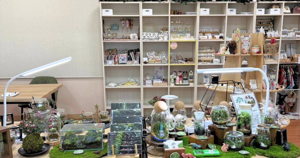 苔テラニウムと委託販売しているハンドメイド作品たち