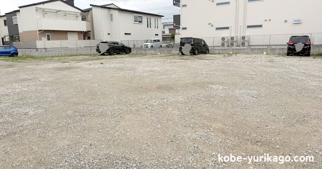 京光製作所裏駐車場